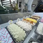 Del Negro 호텔 수트리오