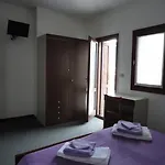 Del Negro Hotel Sùtrio