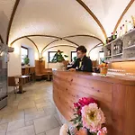 Hotel Del Negro 3*