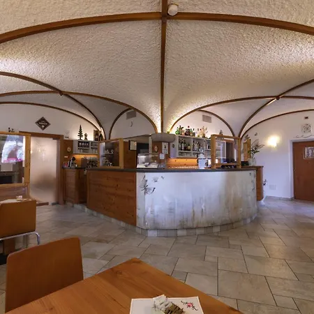 Hotel Del Negro